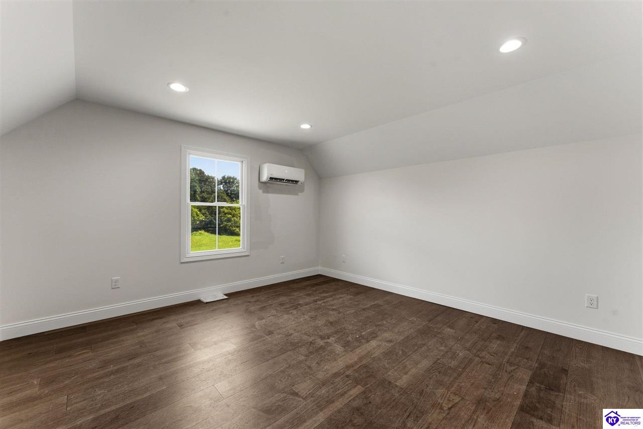 271 Bottle Drive Property Photo 28