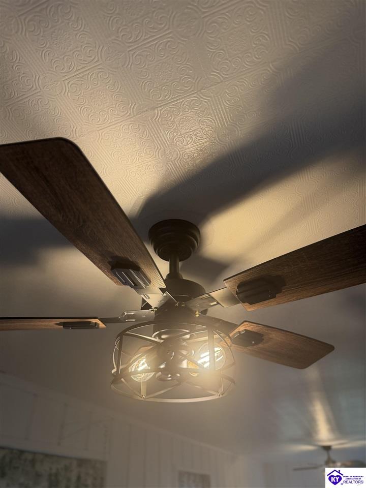 1058 Crisp Road Property Photo 47