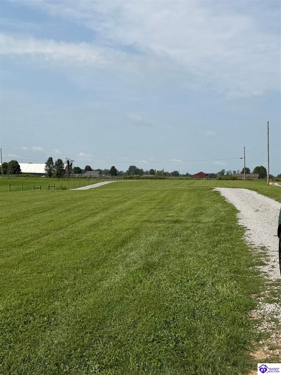 404 Franklin Road Property Photo 6