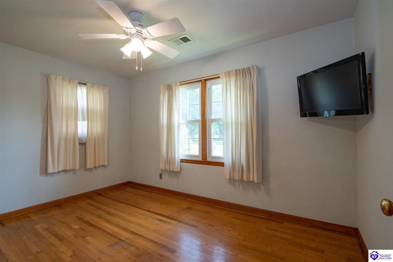 212 Fairview Drive Property Photo 32