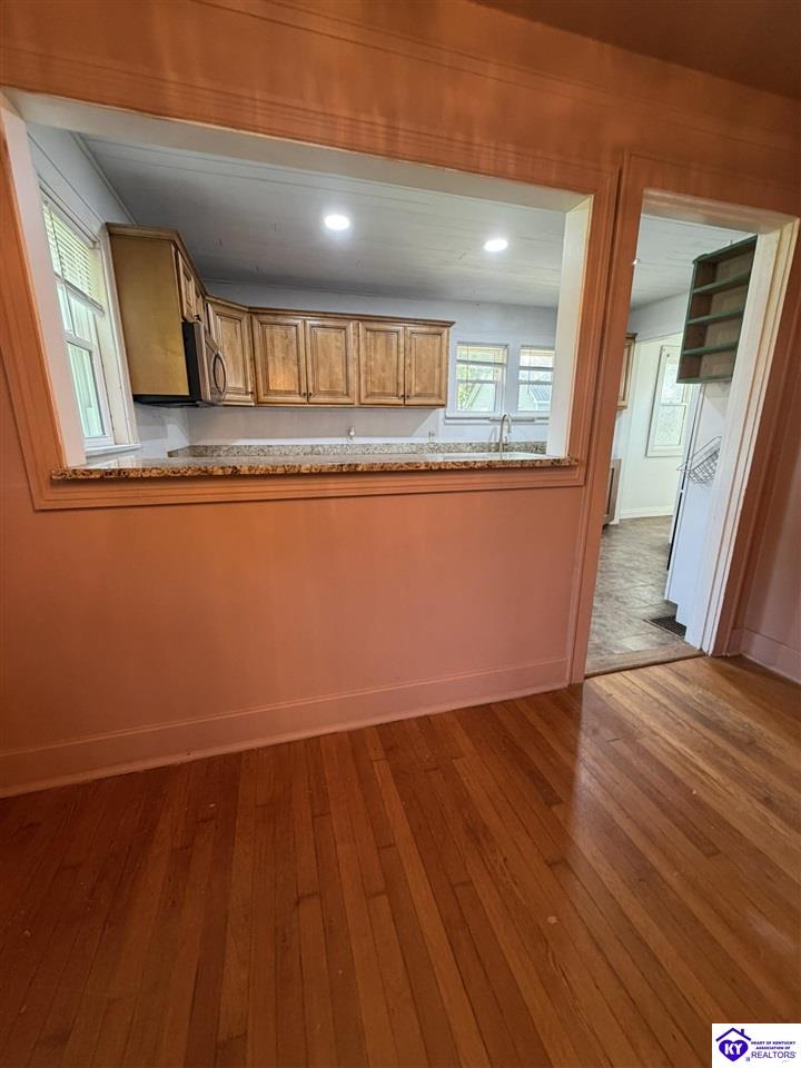 124 W Forest Avenue Property Photo 22