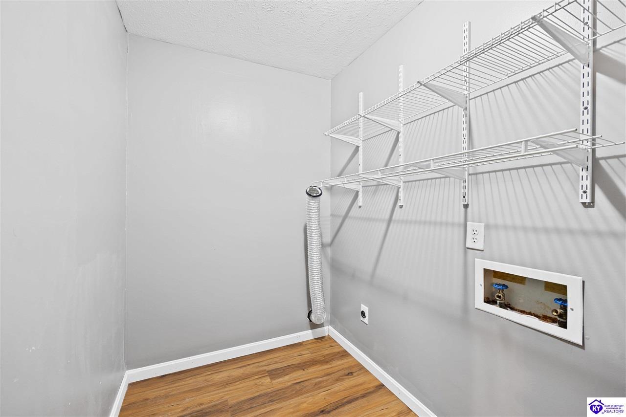 228 Hill Street Property Photo 10