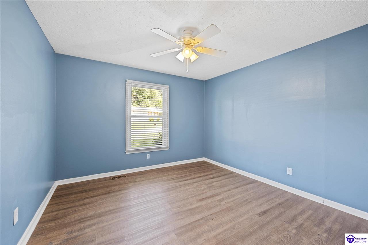 228 Hill Street Property Photo 18