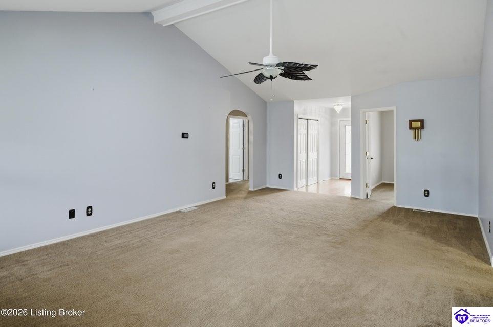 250 Wicker Lane Property Photo 9