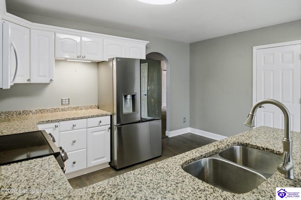 250 Wicker Lane Property Photo 14