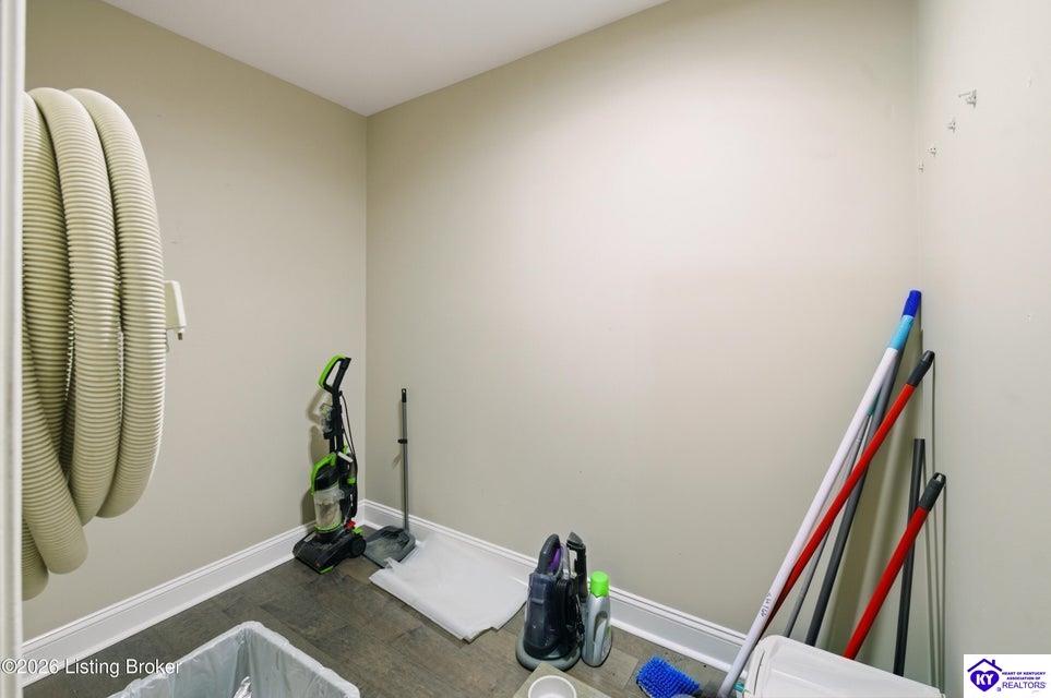 250 Wicker Lane Property Photo 20