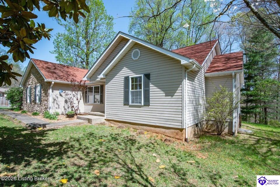 250 Wicker Lane Property Photo 44