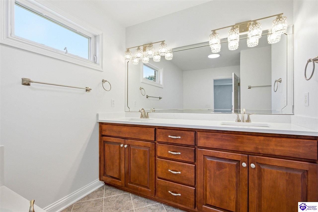105 Mckenna Way Property Photo 22