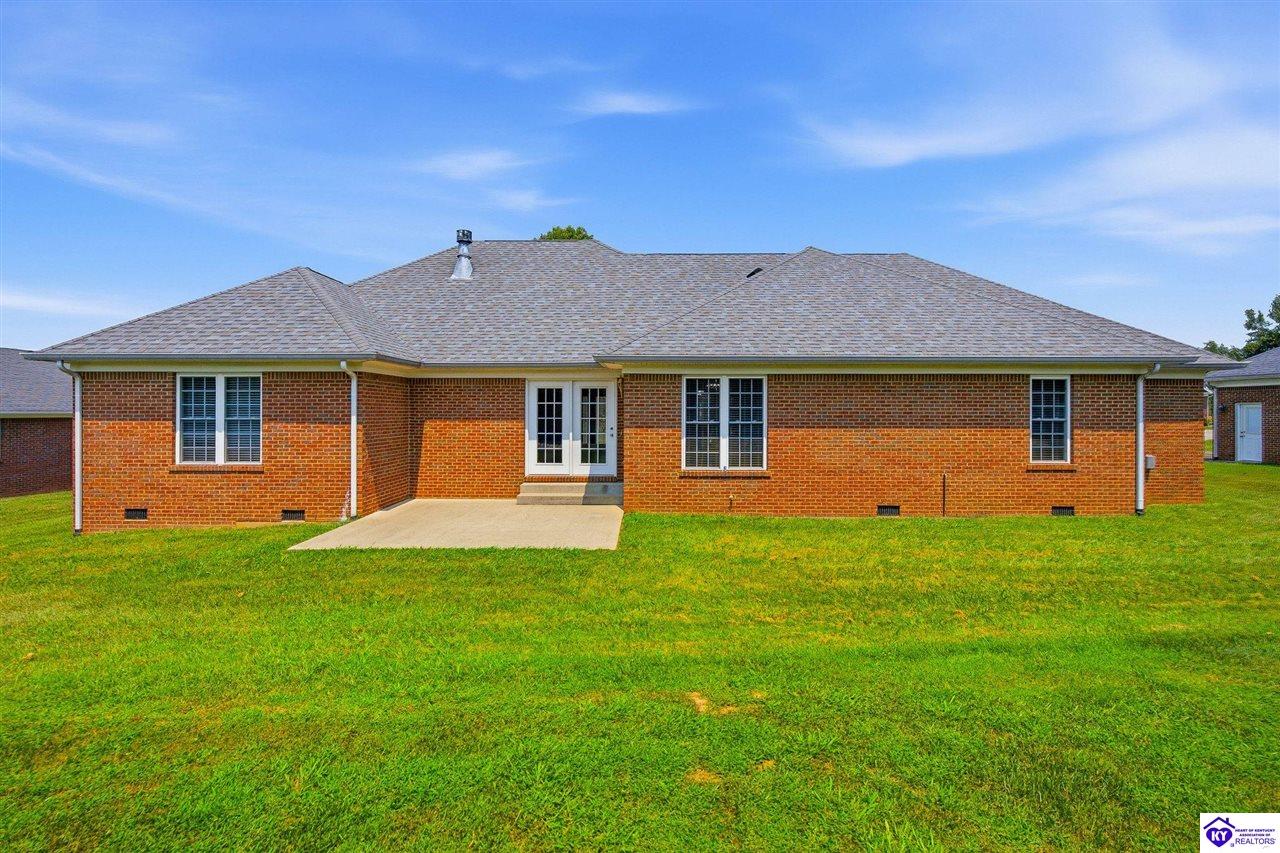 105 Mckenna Way Property Photo 38