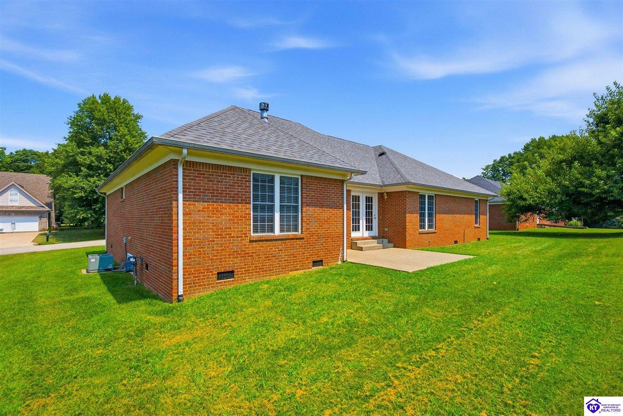 105 Mckenna Way Property Photo 39