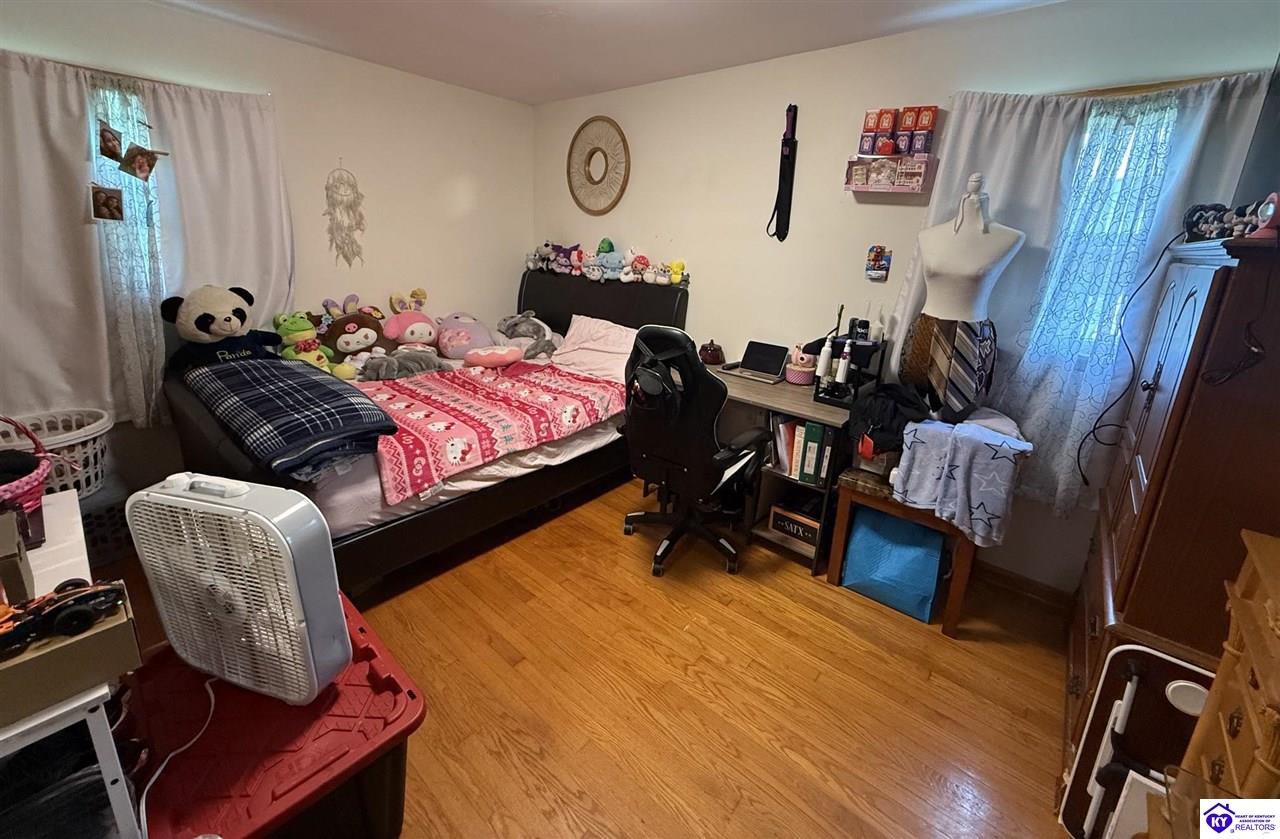 53 Pine Street Property Photo 10