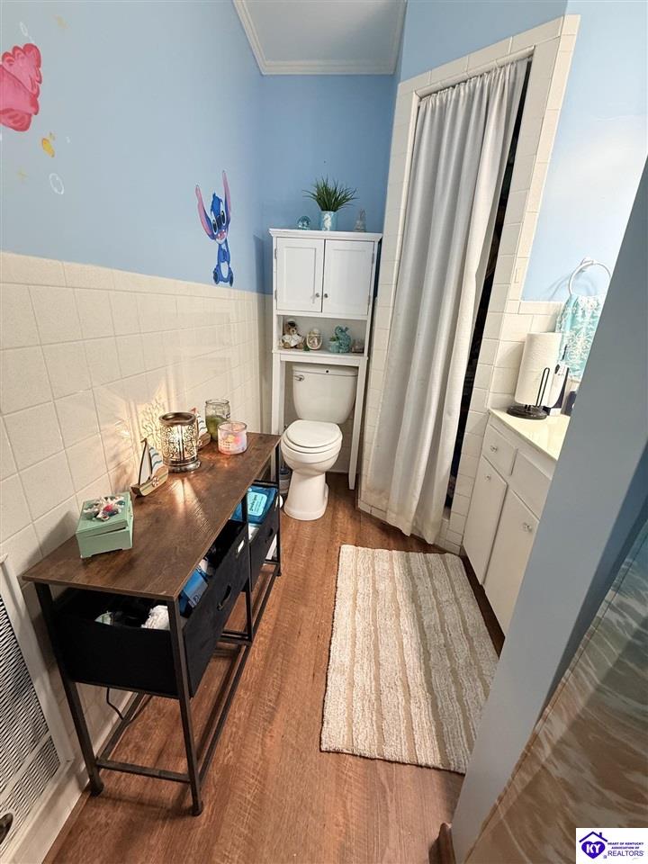 53 Pine Street Property Photo 17