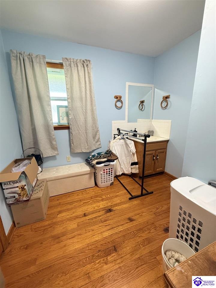 53 Pine Street Property Photo 19