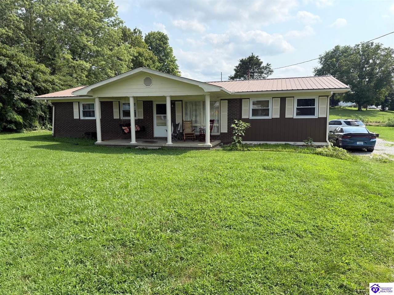 53 Pine Street Property Photo 28