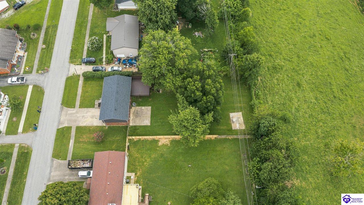1772 Holly Court Property Photo 7