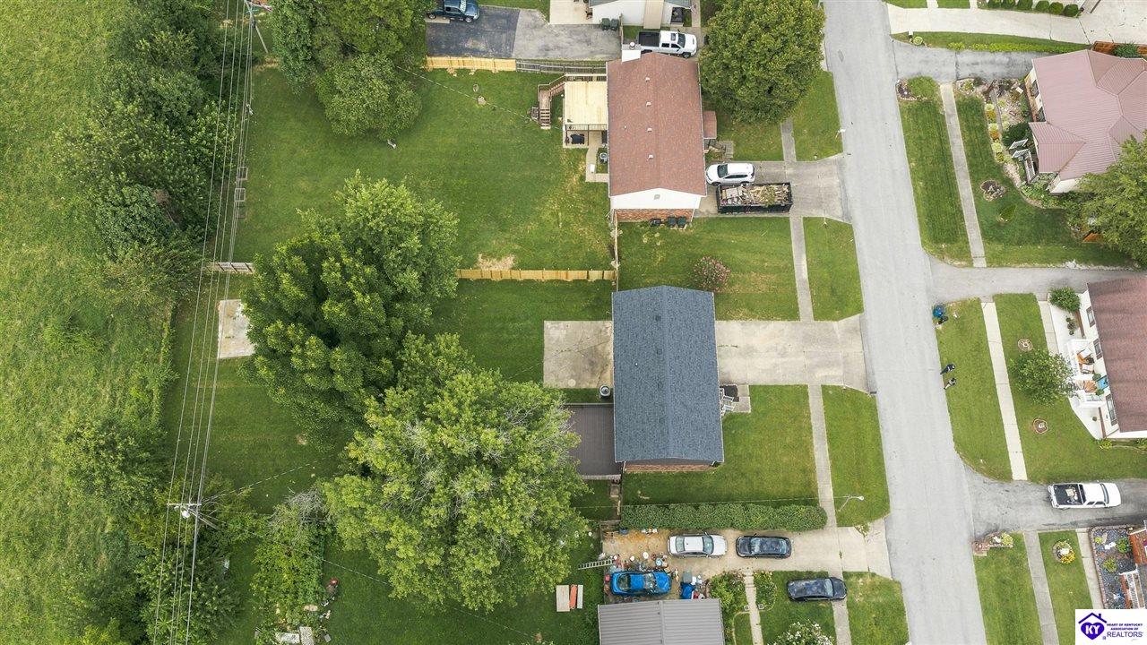 1772 Holly Court Property Photo 8