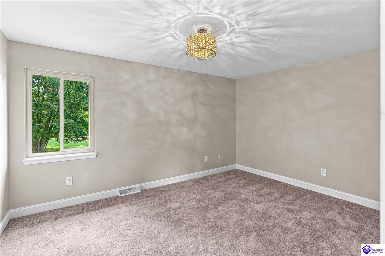 1772 Holly Court Property Photo 29