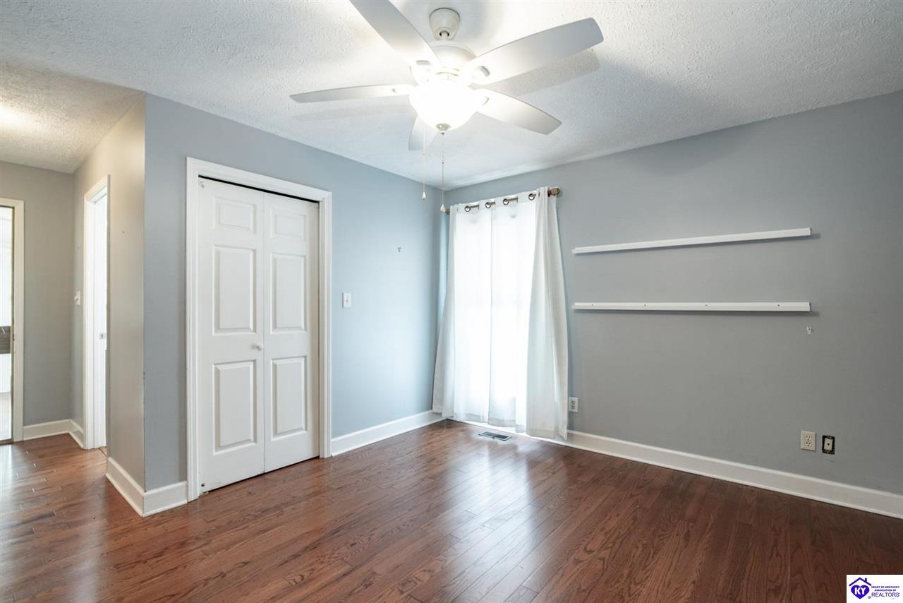 125 S Maple Street Property Photo 21