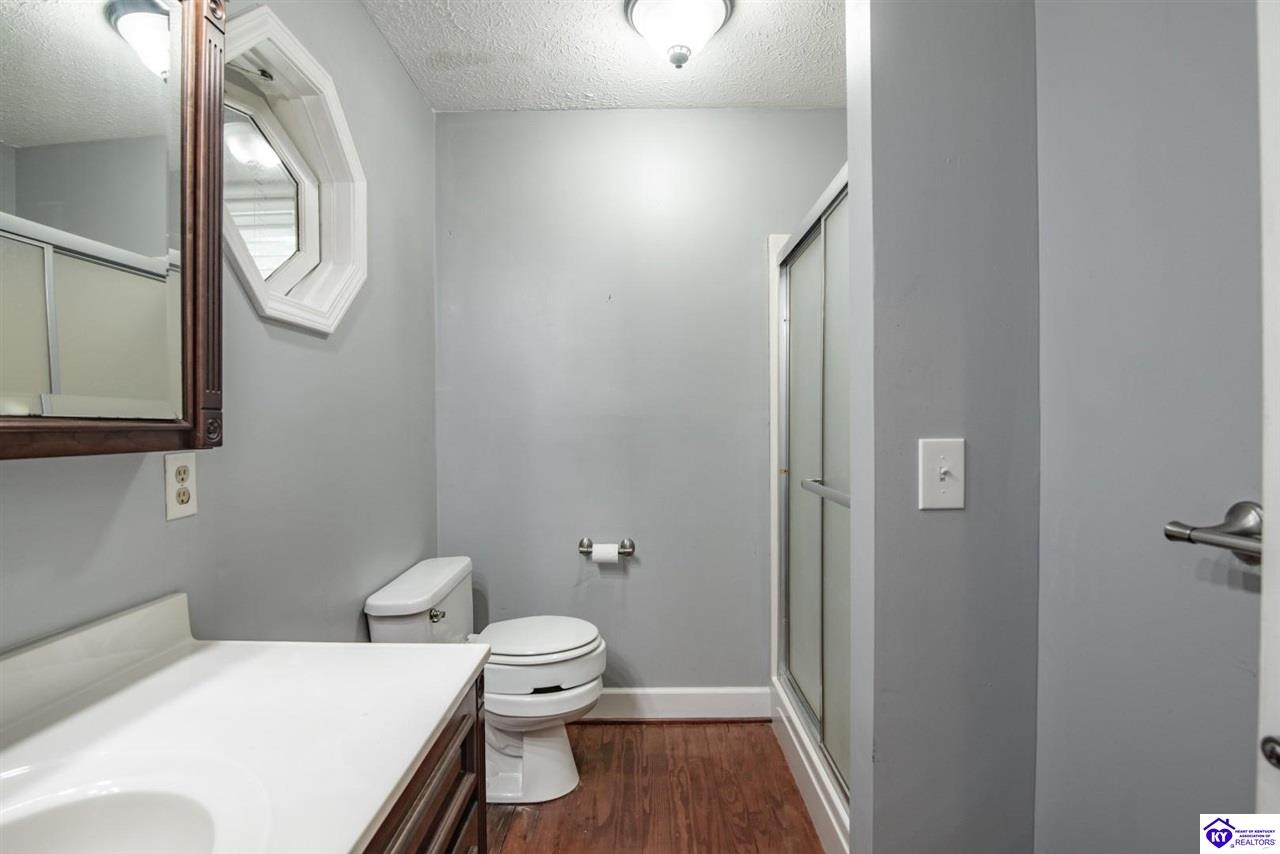 125 S Maple Street Property Photo 37