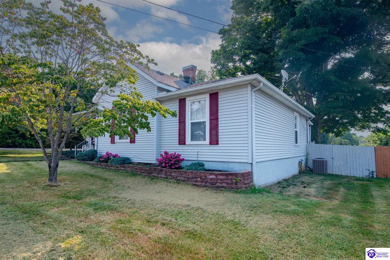125 S Maple Street Property Photo 47