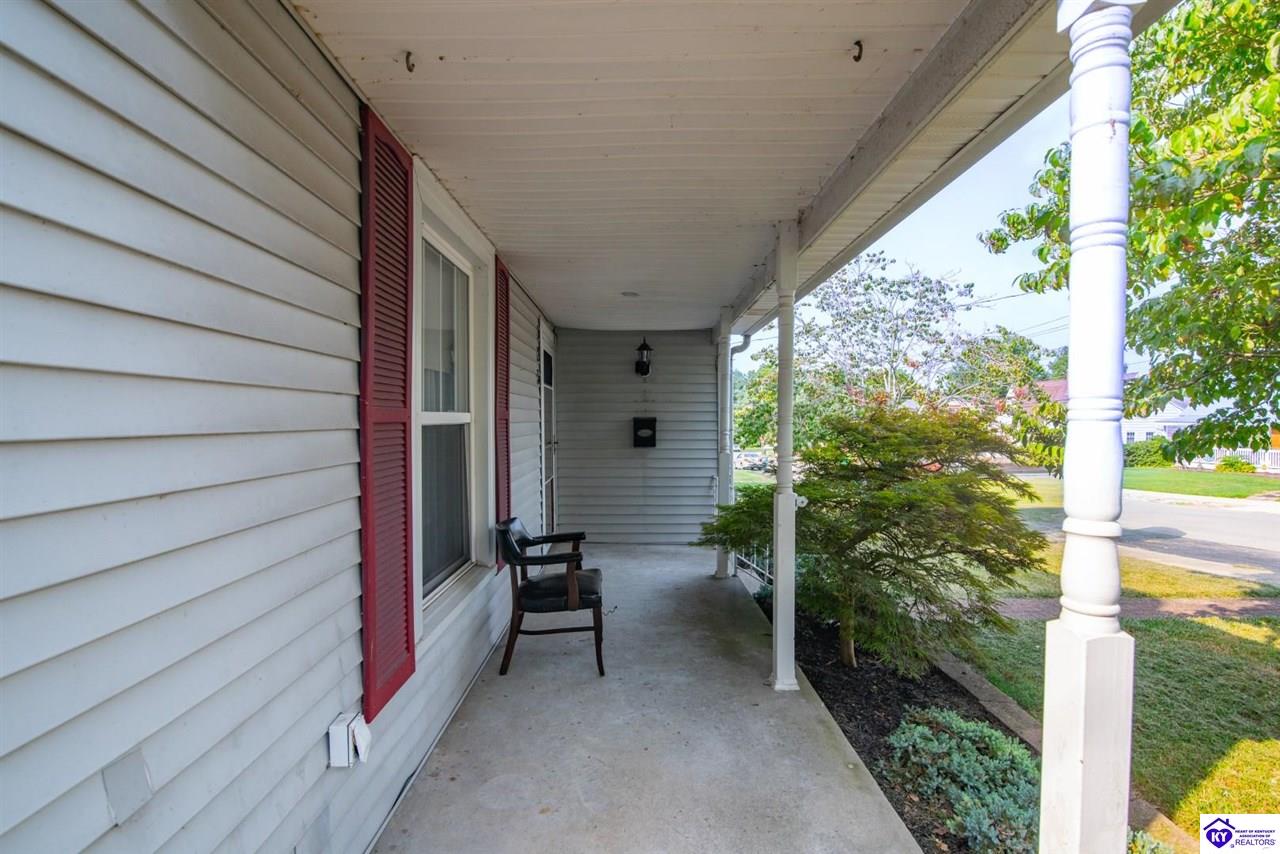 125 S Maple Street Property Photo 48