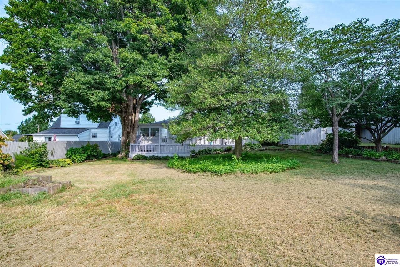 125 S Maple Street Property Photo 58