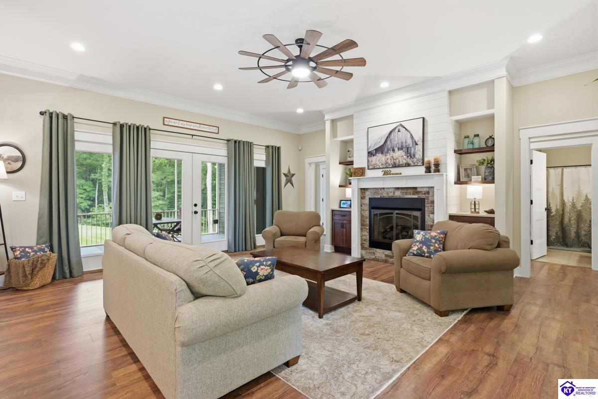 130 Big Blue Court Property Photo 6