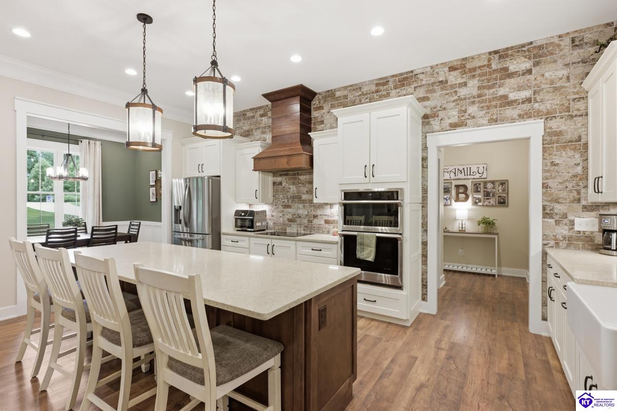 130 Big Blue Court Property Photo 9