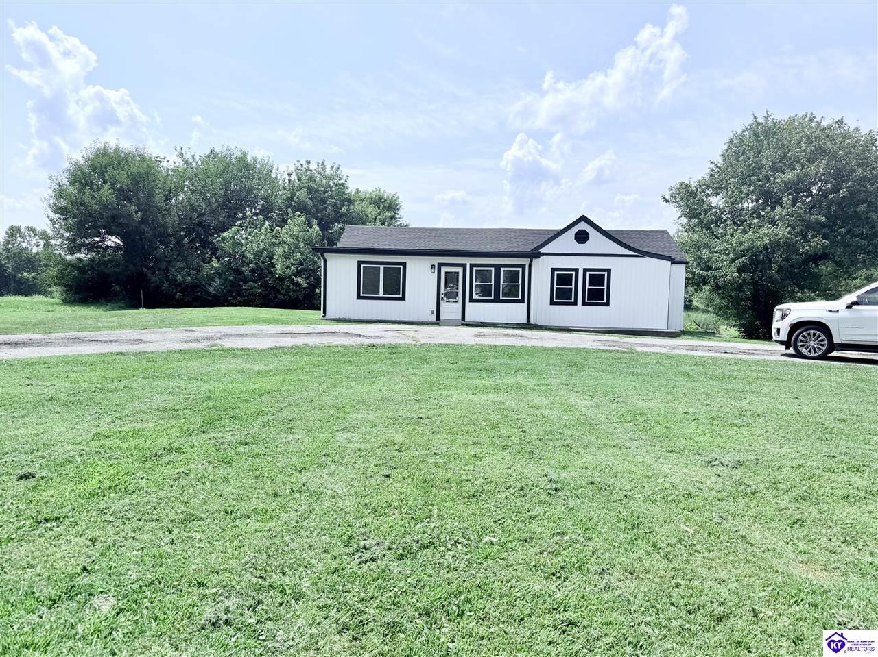 4439 S Wilson Rd Property Photo 4