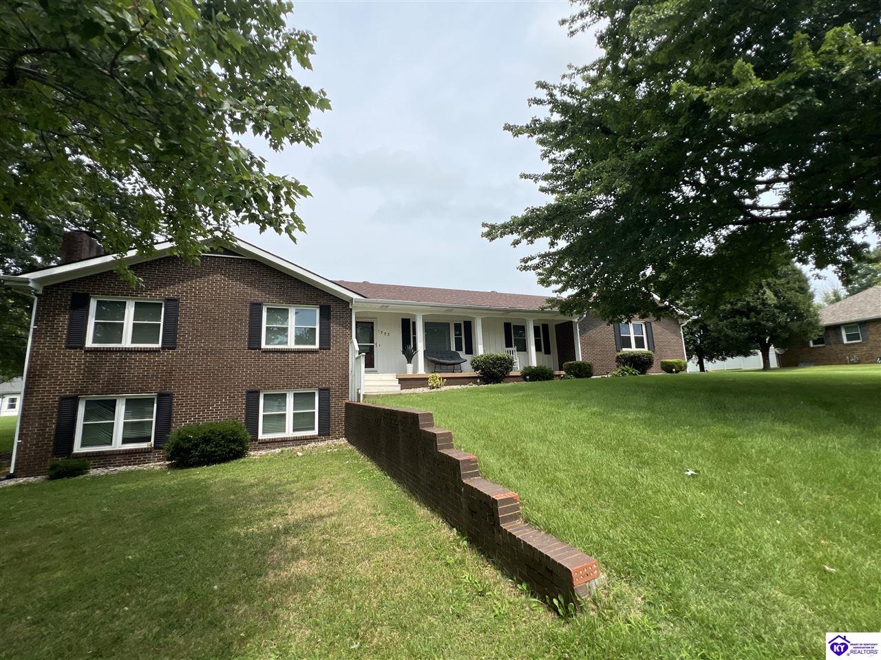 1303 Sheffield Drive Property Photo 1
