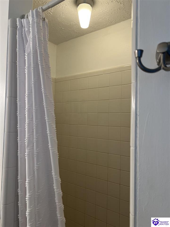 1303 Sheffield Drive Property Photo 27