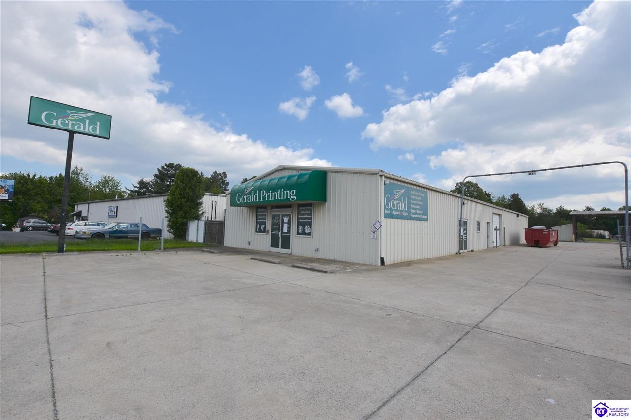 6270 N Dixie Highway Property Photo 1