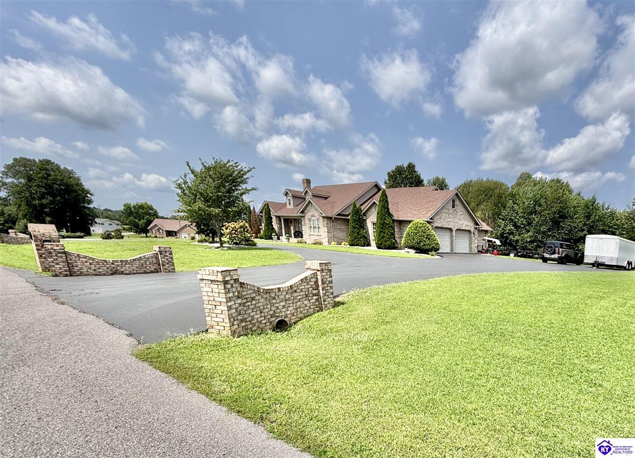 10 Golden Pond Loop Property Photo 14