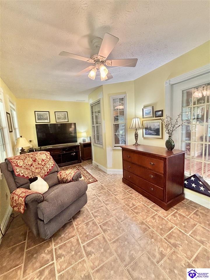10 Golden Pond Loop Property Photo 45