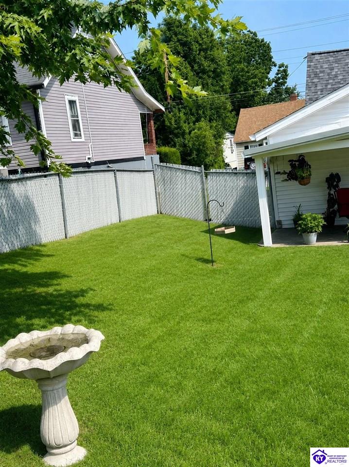 108 W Forest Avenue Property Photo 17