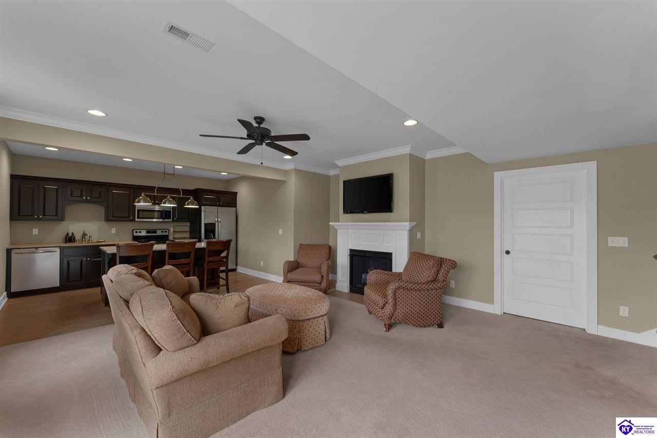 101 Damson Trail Property Photo 36
