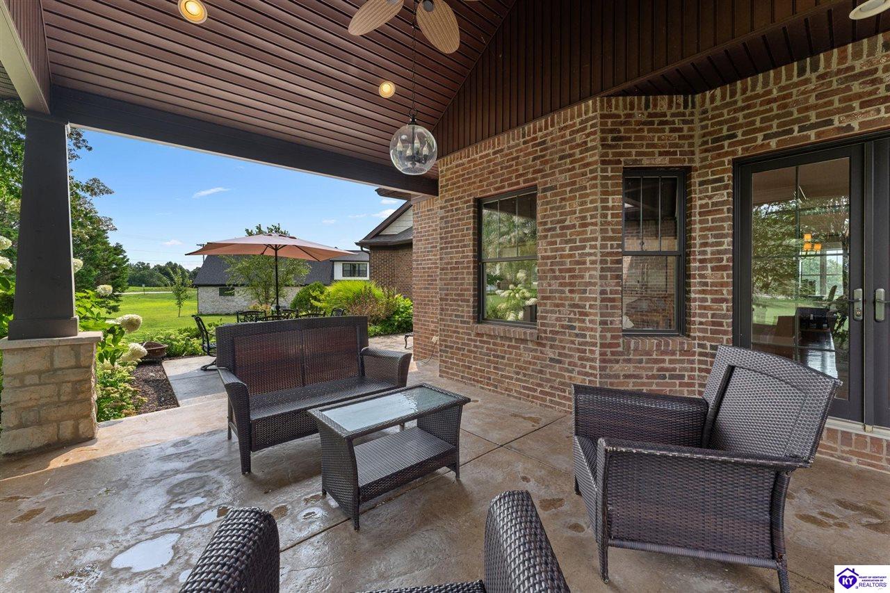 101 Damson Trail Property Photo 48