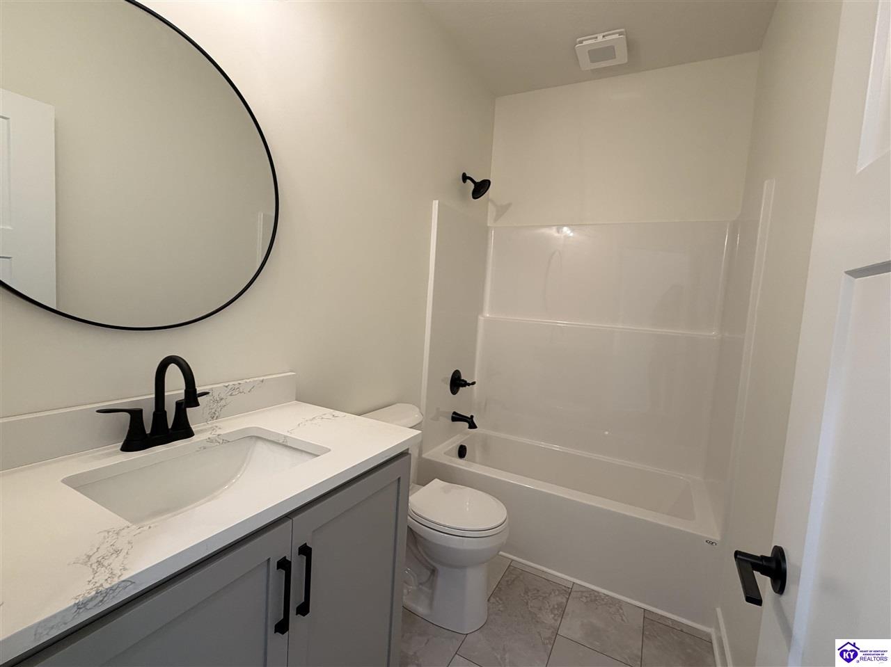 404 Bluegrass Drive Property Photo 11