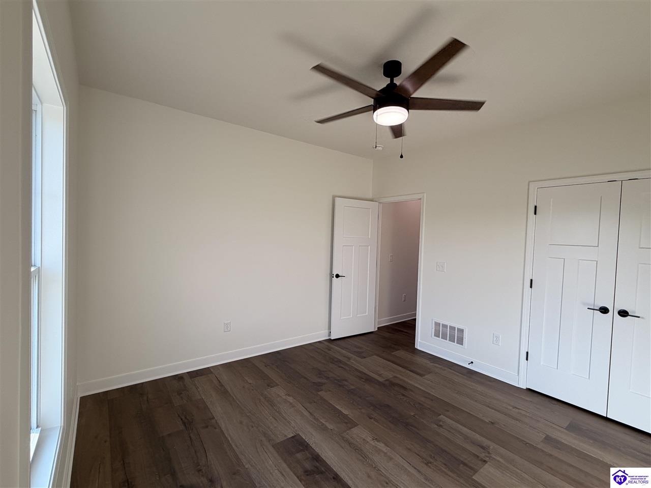 404 Bluegrass Drive Property Photo 12