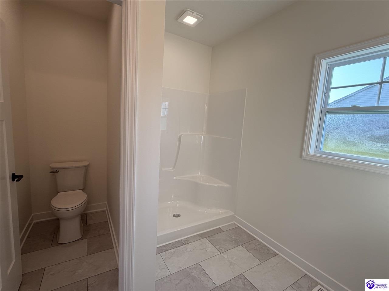 404 Bluegrass Drive Property Photo 28