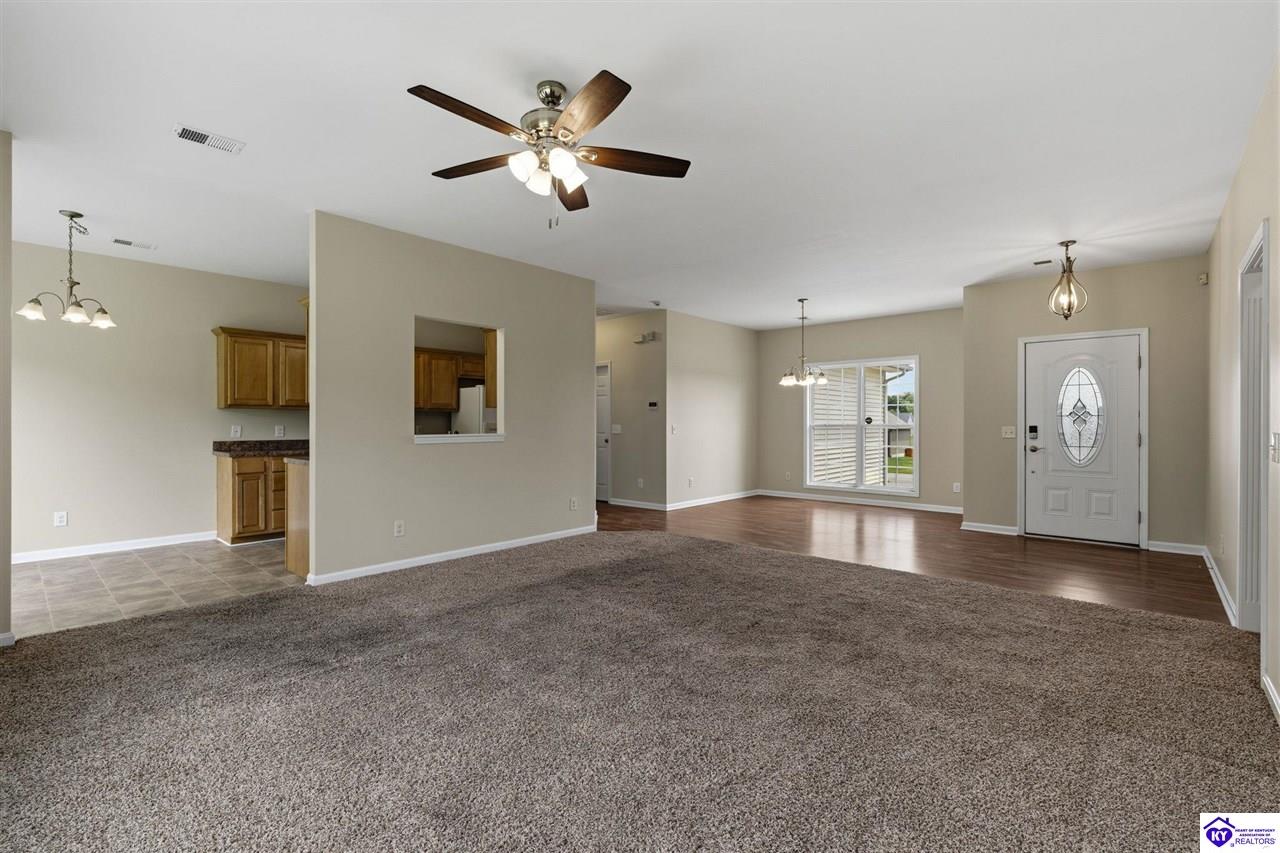 138 Wakefield Drive Property Photo 6