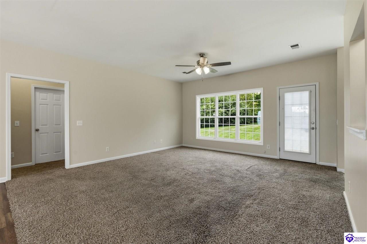138 Wakefield Drive Property Photo 7