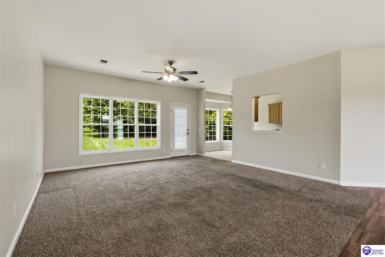 138 Wakefield Drive Property Photo 8