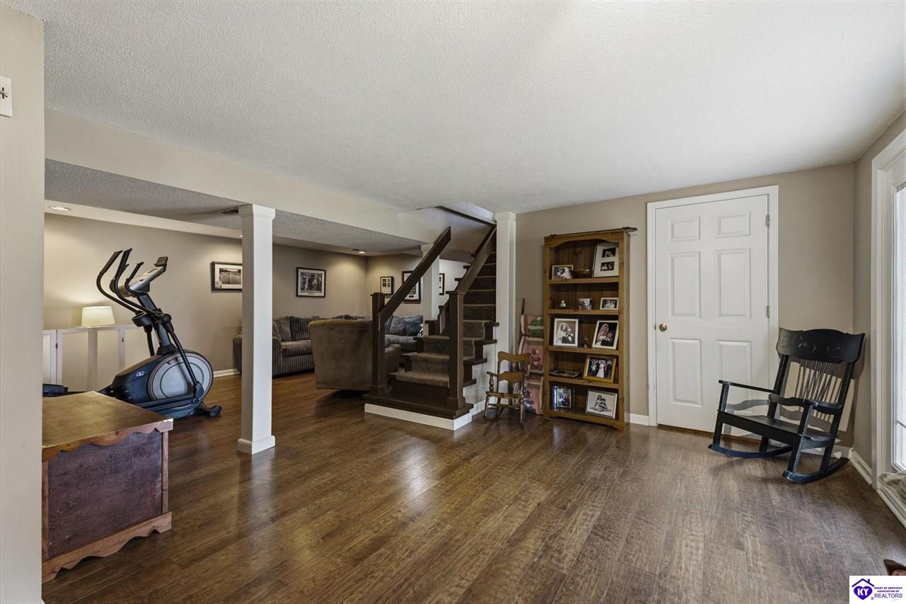 304 Estate Drive Property Photo 19