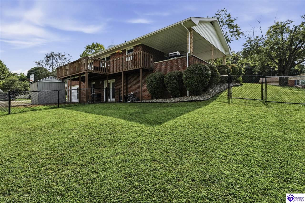 304 Estate Drive Property Photo 22
