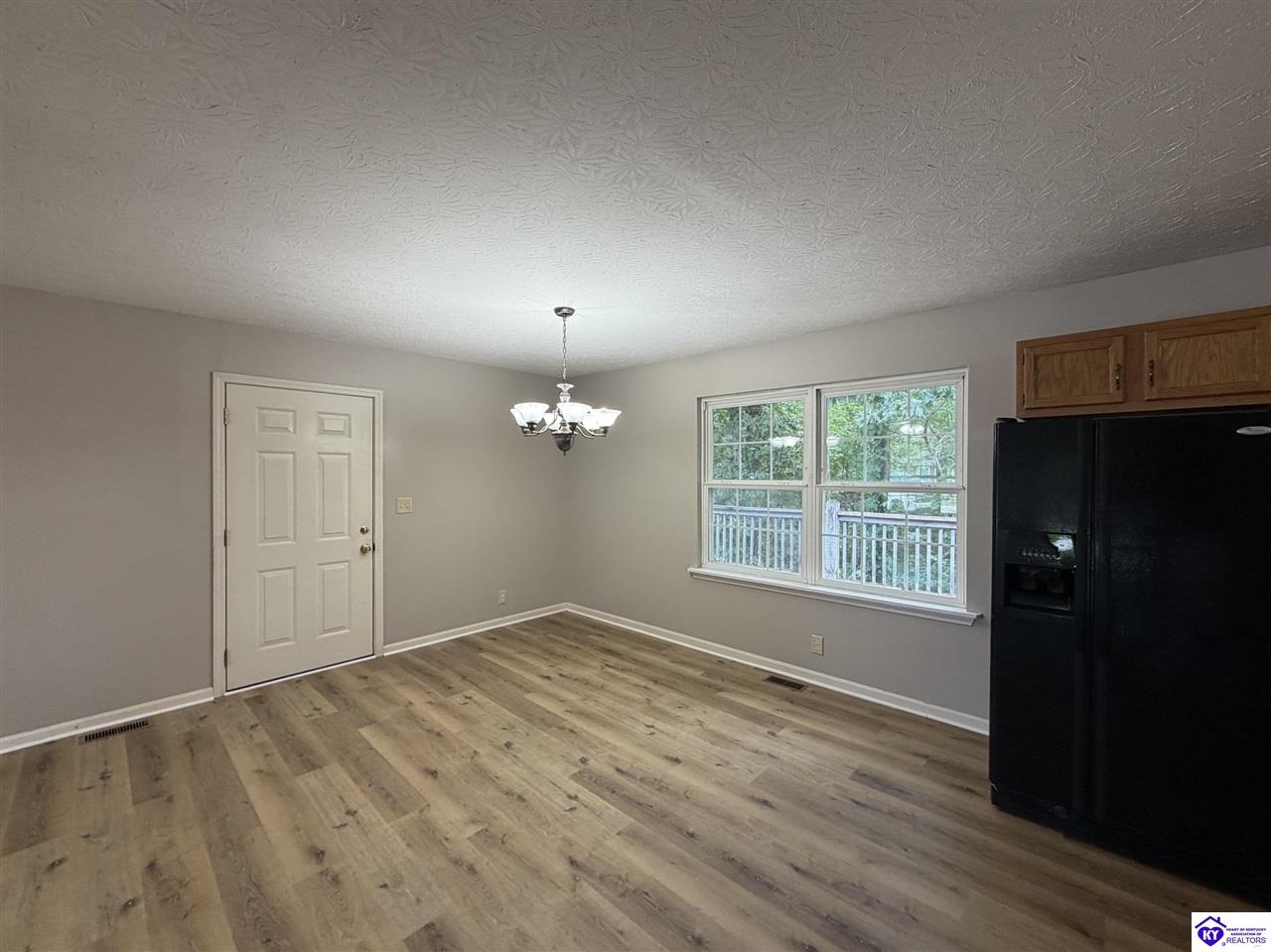 247 Suffolk Drive Property Photo 14