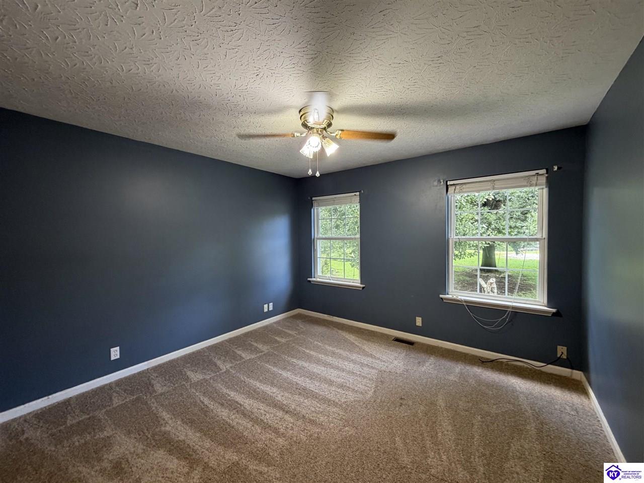 247 Suffolk Drive Property Photo 28