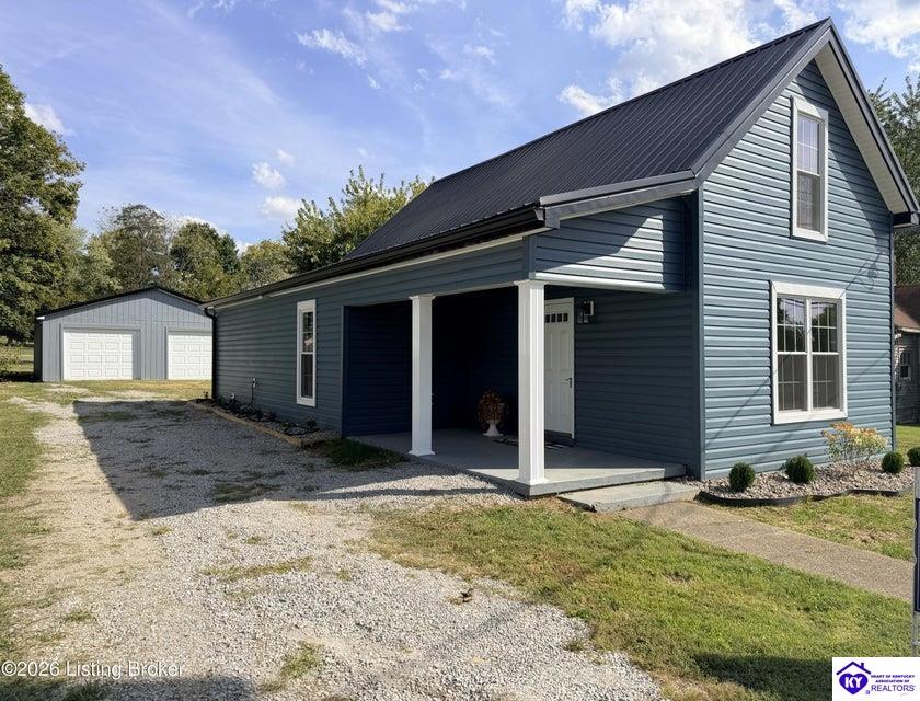 392 N First Street Property Photo 1