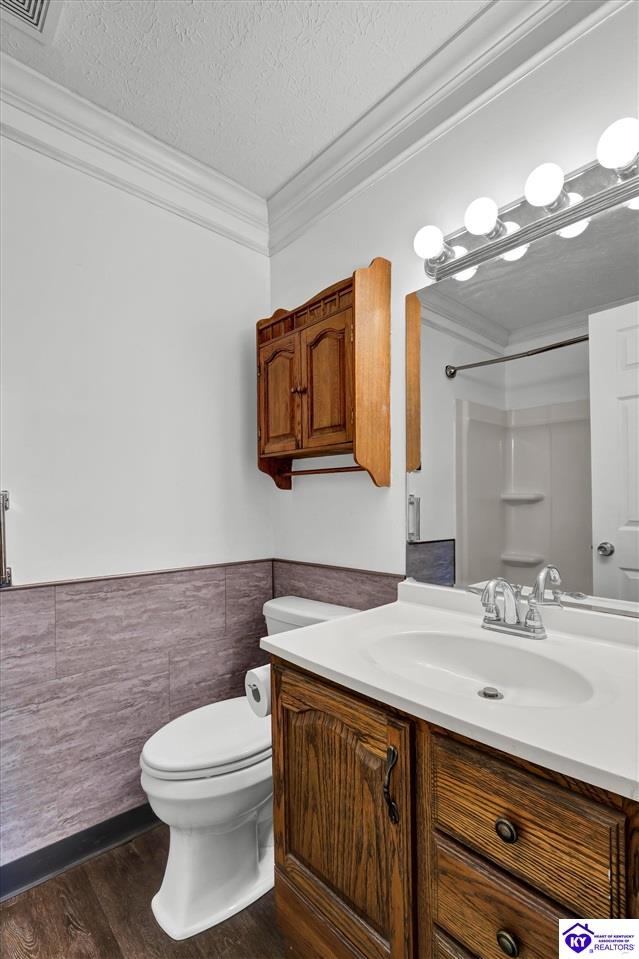 334 Hillcrest Drive Property Photo 28