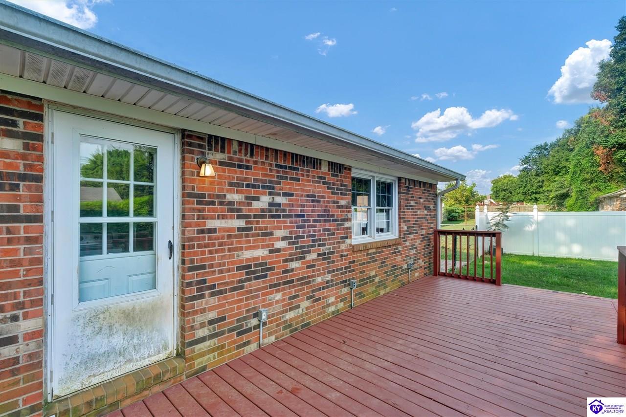 334 Hillcrest Drive Property Photo 43